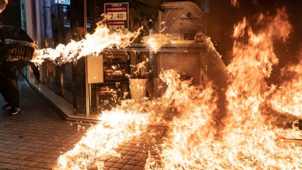 
                              Hong Kong: Record turnout in elections seen as poll on pro-democracy protests
                      