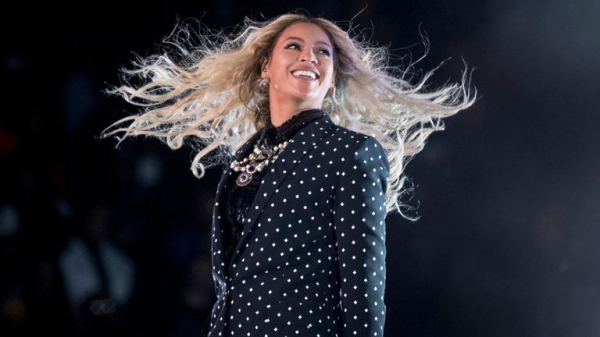 Taylor Swift and Beyoncé reporters wanted by biggest newspaper chain in US