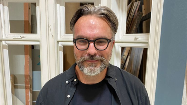 Writers' strike: UK film and TV workers forced to put homes up for sale due to US action